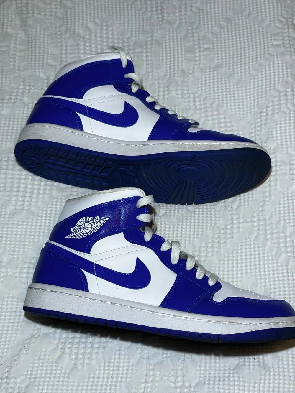 Nike Air Jordan 1 Mid Kentucky Blue Shoes